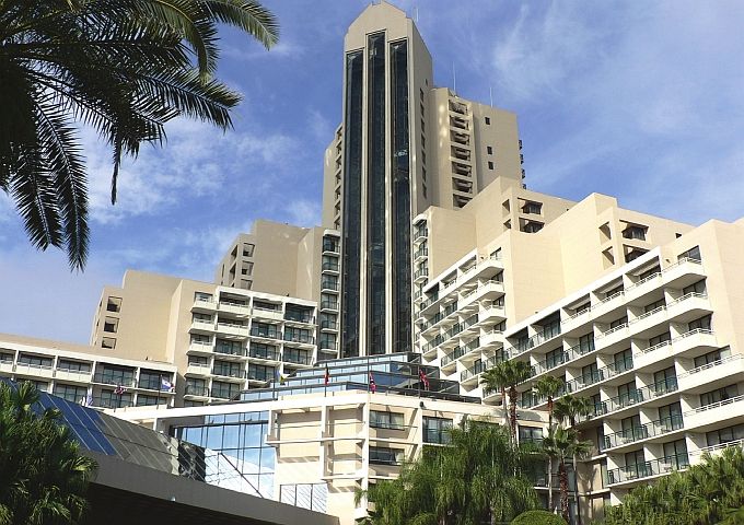 Fig. 1. The Marriott World Center, the main venue for the NAVC.